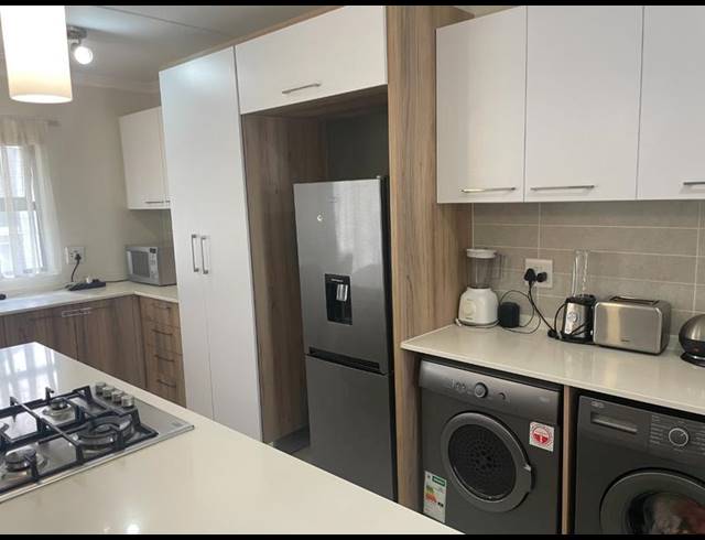 2 BEDROOM APARTMENT FOR SALE IN MODDERFONTEIN